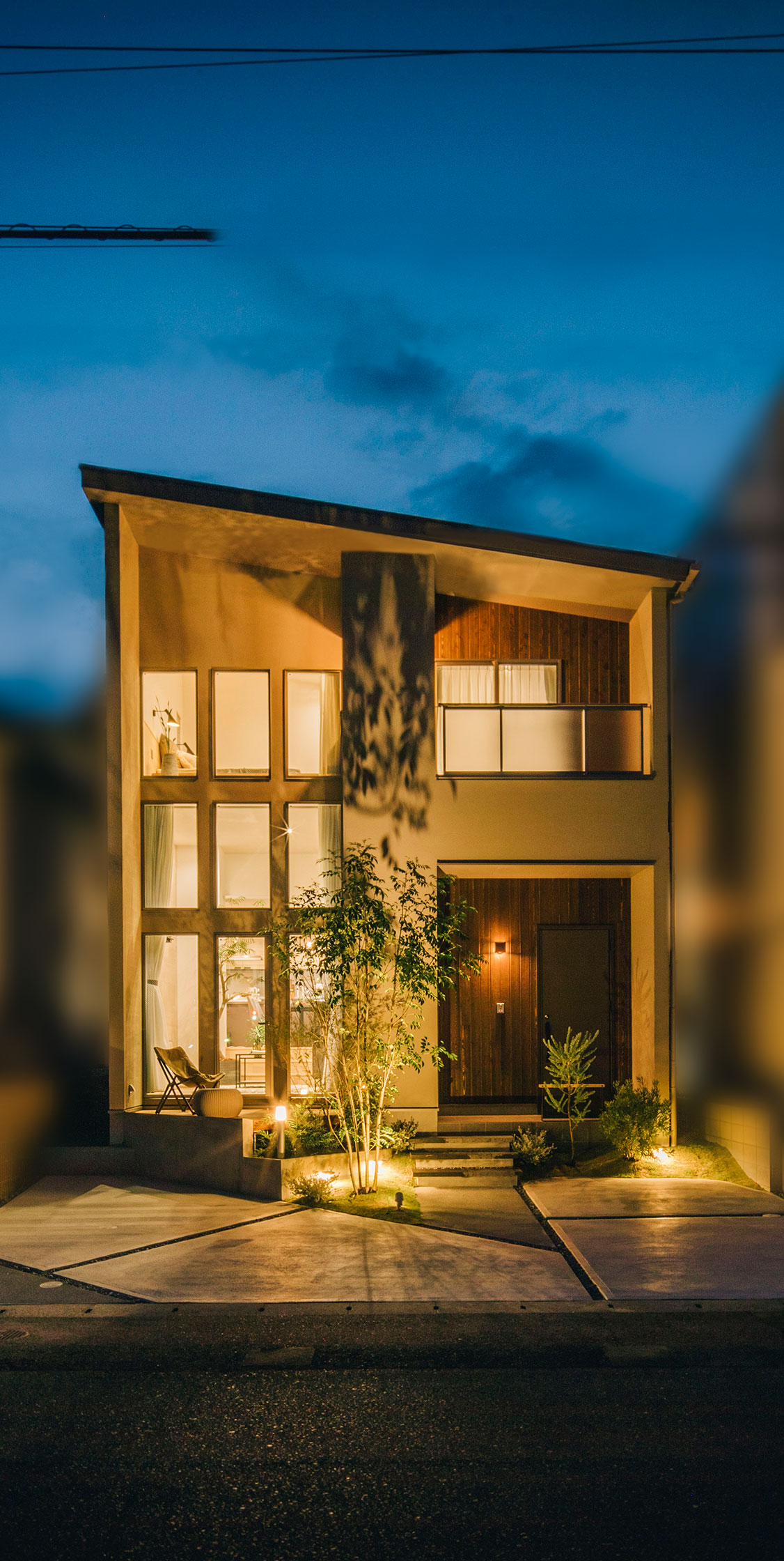 夜中の家の画像